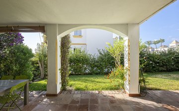 Property slide 21