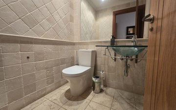 Property slide 16