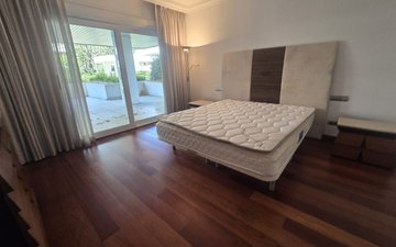 Property slide 35