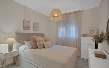 Property slide 22