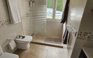 Property slide 24