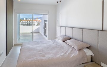Property slide 14