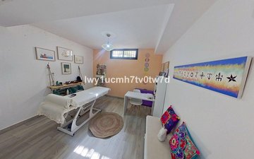 Property slide 21