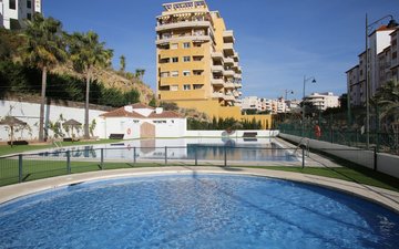 Property slide 17