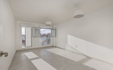 Property slide 4