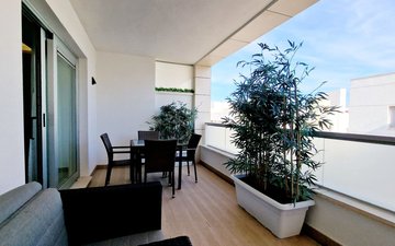 Property slide 18
