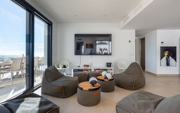 Property slide 20