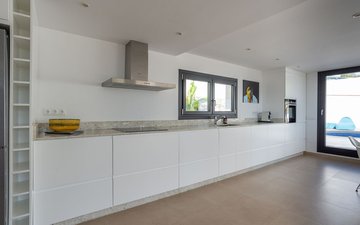 Property slide 31