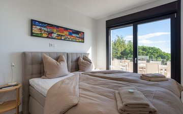 Property slide 34