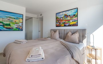Property slide 40