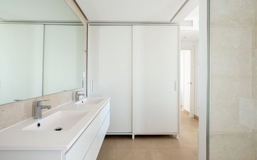 Property slide 46