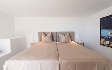 Property slide 70