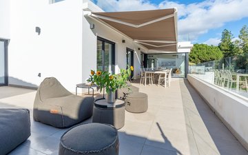 Property slide 86