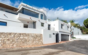 Property slide 91