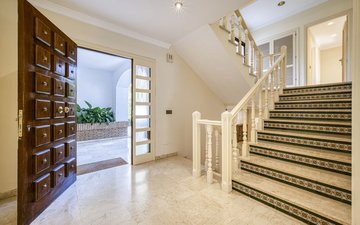 Property slide 10