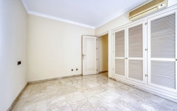 Property slide 31