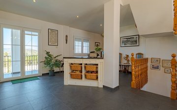 Property slide 40