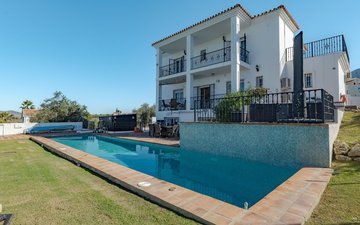Property slide 67