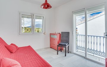 Property slide 8