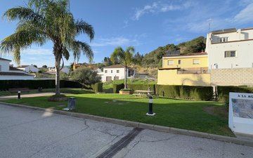 Property slide 43