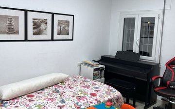 Property slide 44
