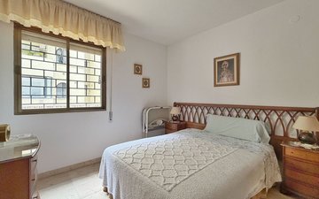 Property slide 8