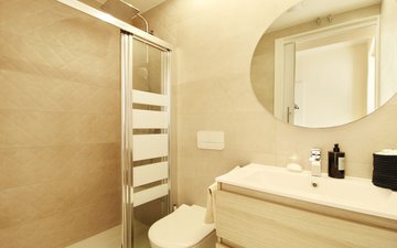 Property slide 18