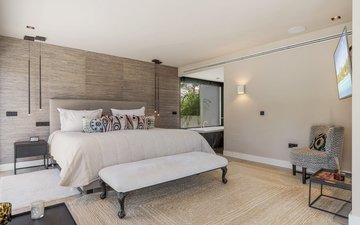 Property slide 10