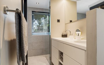Property slide 24