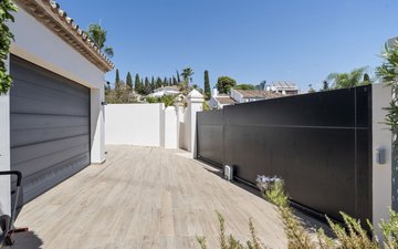 Property slide 31