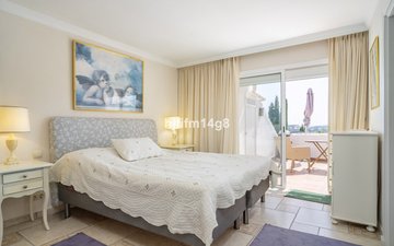 Property slide 10