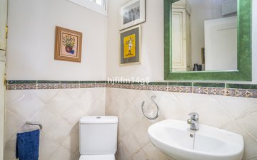 Property slide 20