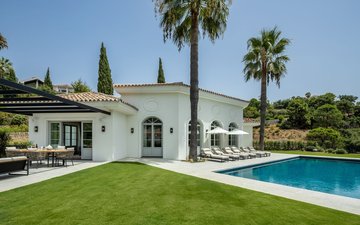 Property slide 33