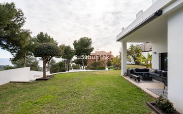 Property slide 46