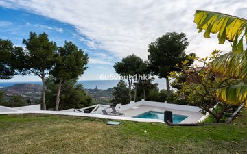 Property slide 47