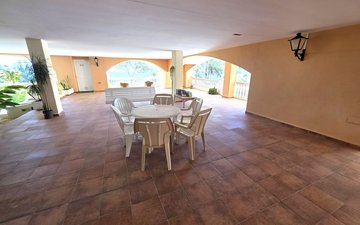 Property slide 15