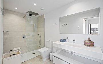 Property slide 21