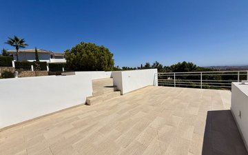 Property slide 16