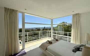 Property slide 29