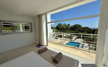 Property slide 30