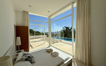 Property slide 34