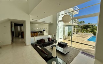 Property slide 4