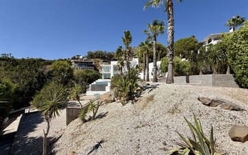 Property slide 41