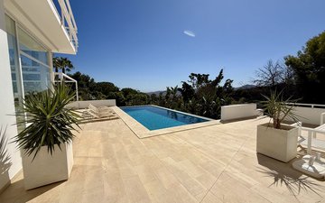 Property slide 45