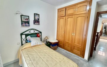 Property slide 10