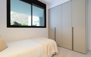 Property slide 24