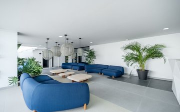 Property slide 32