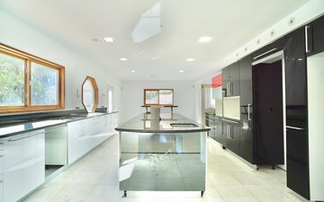 Property slide 14