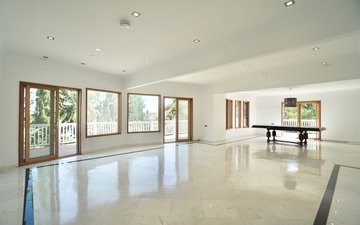 Property slide 17