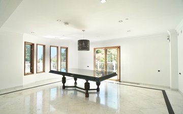 Property slide 22